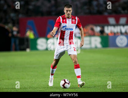 6 août 2019 ; Rajko Mitic Stadium, Belgrade, Serbie ; Ligue des Champions 3e manche de qualification Premier tour à l'étoile rouge de Belgrade contre FC Copenhague ; Jovancic de l'étoile rouge de Belgrade se casse sur la balle - usage éditorial Banque D'Images