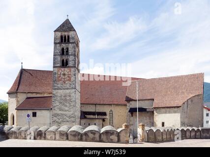 Église paroissiale romane Katharina, Schluderns, Vinschgau, Tyrol du Sud, Italie Banque D'Images