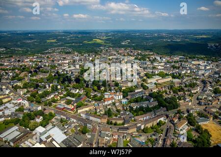 Vue aérienne, vue sur la ville, Remscheid, région du Bergisches Land, Rhénanie du Nord-Westphalie, Allemagne Banque D'Images