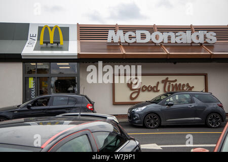 Wythenshawe McDonalds drive thru Banque D'Images