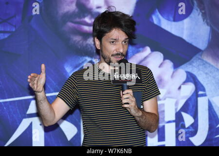 Le scénariste et réalisateur espagnol Oriol Paulo assiste à un événement de première de son nouveau film ''l'Invisible Guest'' à Beijing, Chine, 12 septembre 2017. Banque D'Images