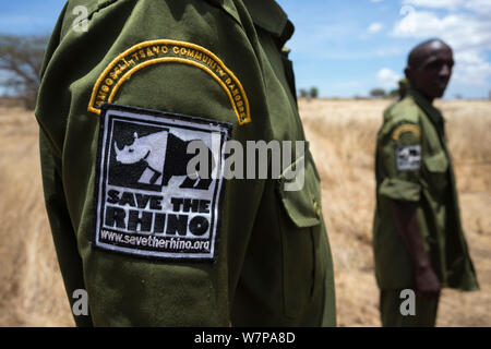 La patrouille anti-braconnage soutenu par Save the Rhino International, Groupe Amboseli-Tsavo Mbirikani Ranch, écosystème, Chyulu Hills, le Kenya, l'Afrique, octobre 2012 Banque D'Images