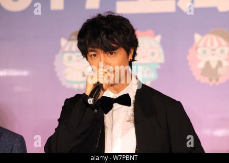 Acteur japonais Takumi Saito assiste au Dîner de bienvenue du Japon la semaine du film pendant le 20ème Festival International du Film de Shanghai à Shanghai, Chine, Banque D'Images