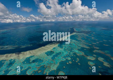 Vue aérienne de Hardy Reef, Grande Barrière de Corail, Août 2011 Banque D'Images