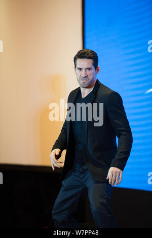 L'acteur anglais Scott Adkins pose à un événement au cours du 20e Festival International du Film de Shanghai à Shanghai, Chine, le 22 juin 2017. Banque D'Images