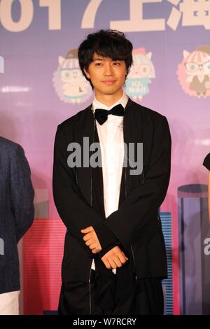 Acteur japonais Takumi Saito assiste au Dîner de bienvenue du Japon la semaine du film pendant le 20ème Festival International du Film de Shanghai à Shanghai, Chine, Banque D'Images