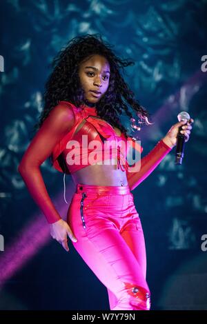 Kordei Normani Hamilton de American girl Cinquième groupe harmonie effectue lors d'un concert dans la ville de Shenzhen, au sud du Guangdong, 29 mars 20 provonce Banque D'Images