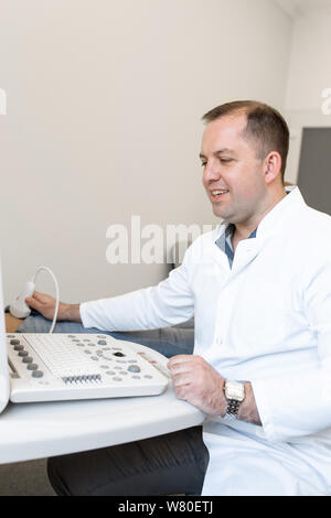 Portrait du docteur faisant de la recherche. Banque D'Images