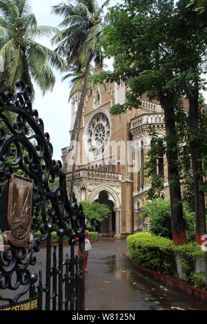 La bibliothèque de l'université de Mumbai, vieux bâtiment en colimaçon Banque D'Images