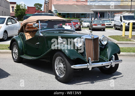 Un 1950 MGTD sur l'affichage à une exposition de voiture. Banque D'Images