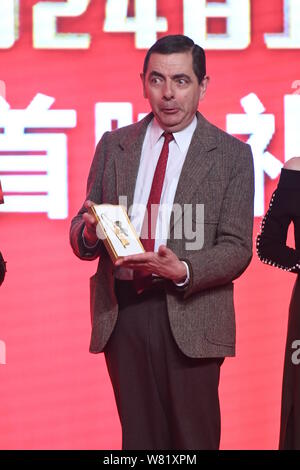 L'acteur anglais Rowan Atkinson joue M. Bean lors d'une premiere pour son film 'Top Funny comédien" à Beijing, Chine, 19 mars 2017. Banque D'Images