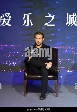 L'acteur canadien Ryan Gosling assiste à une première pour son film "La La Land" à Beijing, Chine, 24 janvier 2017. Banque D'Images