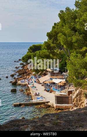 Sanary-sur-Mer (sud-est de la France) : La plage de Portissol Banque D'Images