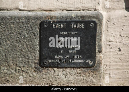 Suède Stockholm..Monument à Evert Taube 1890-1976 dans le centre-ville de Stockholm.région connue sous le nom de la Vieille Ville ou Gama Stans. Banque D'Images