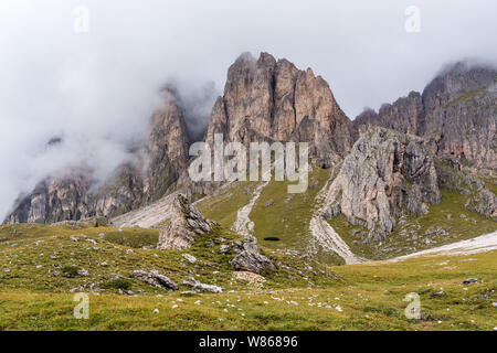 Lac de Santa Caterina ou lac Auronzo - un lac artificiel situé près de la ville de Auronzo di Cadore, dans les Dolomites dans la province de Belluno, Italie Banque D'Images