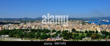Vue panoramique de la vieille ville de Corfou à partir de l'ancienne forteresse,Corfu Kerkyra,grèce, Banque D'Images