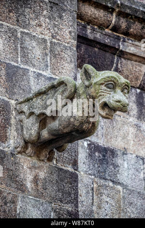 Fougères (Bretagne, nord-ouest de la France) : Église de Saint-Léonard. Le bâtiment est situé dans la ville haute et est enregistré en tant que lieu historique national Banque D'Images