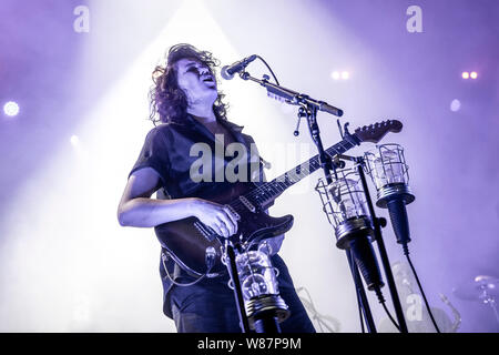 Oslo, Norvège. 07th, 2019 Août. La chanteuse norvégienne, auteur-compositeur et musicien Fay Wildhagen perferms un concert lors de la fête de la musique 2019 Øyafestivalen norvégien à Oslo. (Photo crédit : Gonzales Photo - Terje Dokken). Banque D'Images