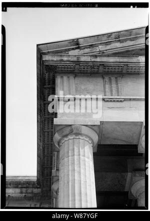 8. Détail, façade sud, portique, ET CAPITAL DE LA COLONNE, Corniche Ouest ; 8. Détail, façade sud, portique, ET CAPITAL DE LA COLONNE, Corniche Ouest - Immeuble de bureaux des brevets, borné par septième, neuvième, F & G Rues, Northwest, Washington, District of Columbia, DC Banque D'Images