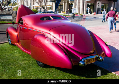 Sotheby's (anciennement RM RM Auctions) 1938 Lincoln Zephyr coupé sur mesure Banque D'Images