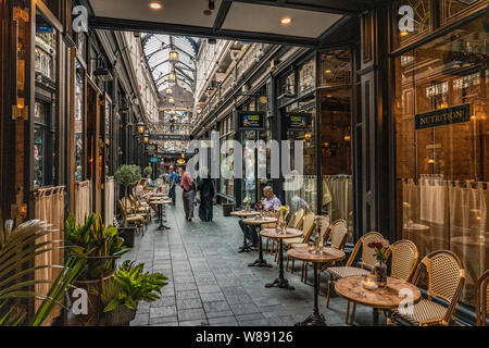 Le Château galerie marchande à Cardiff au Pays de Galles Banque D'Images