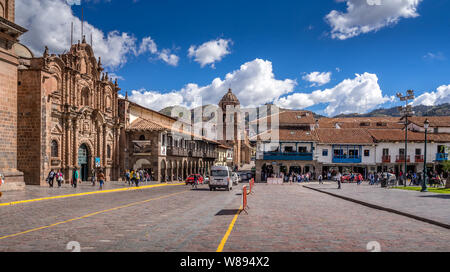 Cuzco, Pérou - mai3, 2019. La place principale de Cusco, la Plaza de Armas avec son célèbre monument, Cusco Cathedral, Cusco, Pérou, Amérique du Sud, Banque D'Images