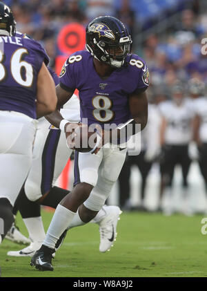 Baltimore, Maryland, USA. Le 08 août, 2019. Baltimore Ravens QB Lamar Jackson (8) en action lors d'un match pré-saison contre les jaguars de Jacksonville au M&T Bank Stadium à Baltimore, Maryland, le 8 août 2019. Photo/ Mike Buscher/Cal Sport Media Credit : Cal Sport Media/Alamy Live News Banque D'Images