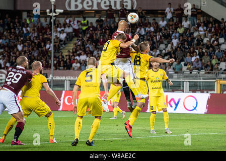 Turin, Italie. Le 08 août, 2019. Simone Zaza de Torino FC en action au cours de l'UEFA Europa League troisième tour de qualification match de foot entre Torino et FC Shakhtyor Soligorsk. Torino FC a gagné 5-0 contre Shakhtyor Soligorsk au Stadio Olimpico Grande Torino en Italie. (Photo par Alberto Gandolfo/Pacific Press) Credit : Pacific Press Agency/Alamy Live News Banque D'Images