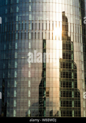 Vue d'une des tours jumelles du Jiangxi Nanchang Groenland Central Plaza dans la ville de Nanchang, province de Jiangxi, Chine orientale, 24 mars 2016. Le t Banque D'Images