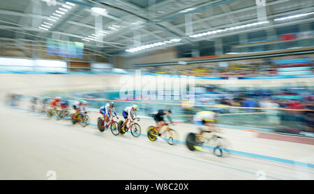 Taiyuan, la province de Shanxi. 9 Août, 2019. Les cyclistes en compétition au cours de la piste cyclable men's omnium à la 2e Jeux de la jeunesse de la République populaire de Chine à Taiyuan, Province de Shanxi en Chine du nord, le 9 août, 2019. Credit : Ju Huanzong/Xinhua/Alamy Live News Banque D'Images