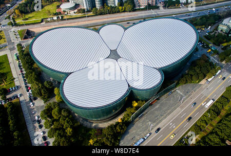 Vue aérienne de la Shanghai Oriental Art Center de Shanghai, Chine, le 7 décembre 2015. Banque D'Images