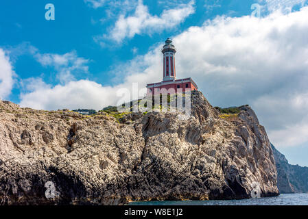 L'Italie, Capri, panorama du phare sur les rochers Banque D'Images