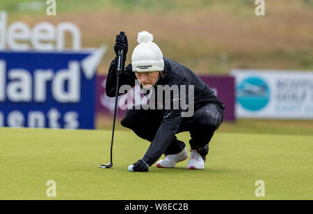 Ecosse de Catriona Matthew aligne son putt au 18e trou lors de la deuxième journée de l'investissement Standard Aberdeen Ladies Scottish Open du Renaissance Club, North Berwick. Banque D'Images