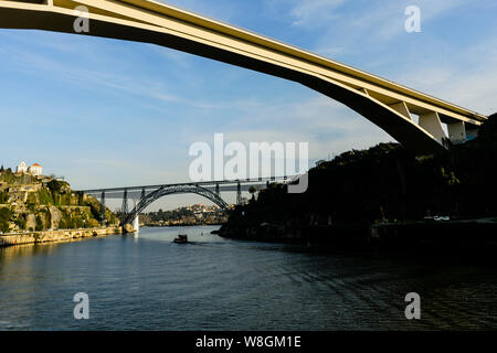 Pont Maria Pia à Porto Banque D'Images