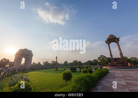 L'auvent et la porte de l'Inde, New Delhi, Inde Banque D'Images