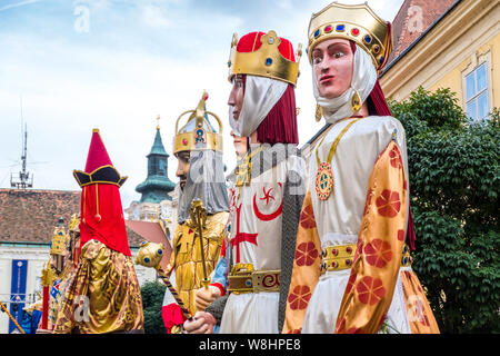 Szekesfehervar, Hongrie - Juillet 08, 2019 : Szekesfehervari Kiralyi Napok ou jours Royal International Art Festival à Szekesfehevar. Hongrie Banque D'Images