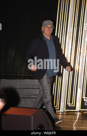 L'acteur américain Robert De Niro arrive à la cérémonie de lancement pour le Studio City à Macao, Chine, 27 octobre 2015. Leonardo DiCaprio dit être en mesure Banque D'Images