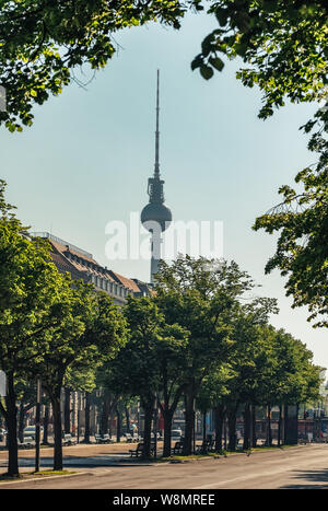 Tour de télévision de Berlin à l'été à Berlin, Allemagne Banque D'Images
