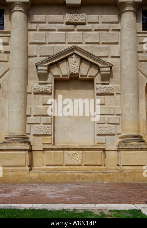 Détail de la Cortile, Cour d'honneur ou cour du Palazzo Te, à Mantoue, Italie, construit en 1524-34 le style maniériste, architecte Giulio Romana Banque D'Images