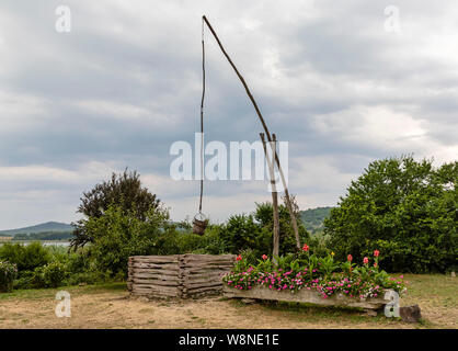 TIHANY EN HONGRIE - Juillet 28, 2019 : un balayage et est vue à le lac intérieur (en hongrois : Belső tó) Le 28 juillet 2019 à Tihany en Hongrie. Banque D'Images