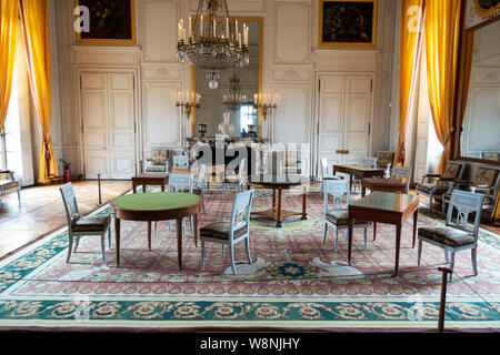 L'un des nombreux salons dans le Grand Trianon Palace - Palais de Versailles, Yvelines, Île-de-France de France Banque D'Images