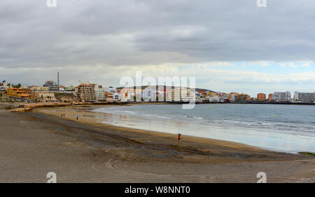 Medano beach dans le sud de Tenerife à El Medano, village situé dans la municipalité de Granadilla de Abona, île des Canaries. Banque D'Images