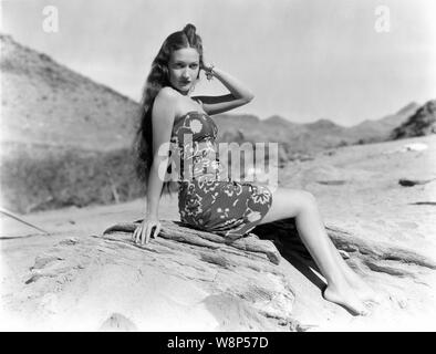 DOROTHY LAMOUR comme Tura dans sa jungle LOVE 1938 réalisateur George Archainbaud Costumes Edith Head Paramount Pictures Banque D'Images