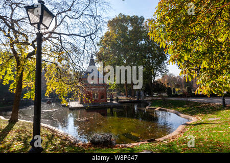 Casita del Pescador, Parque del Buen Retiro, Madrid, Espagne Banque D'Images