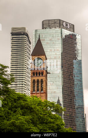 Voyageant dans les rues de Toronto en juin 2019, Canada Banque D'Images