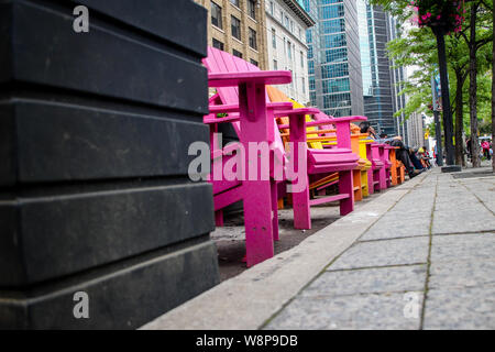 Voyageant dans les rues de Toronto en juin 2019, Canada Banque D'Images