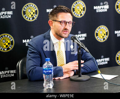 Columbus, Ohio, USA. 10 août, 2019. Columbus Crew Président, Tim Bezbatchenko répond aux médias dans la conférence de presse à Columbus, Ohio, USA. Brent Clark/Alamy Live News Banque D'Images