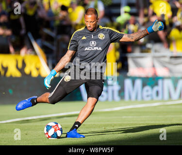 Columbus, Ohio, USA. 10 août, 2019. Columbus Crew SC gardien Eloy (1) se réchauffe avant d'affronter contre le FC Cincinnati dans leur jeu à Columbus, Ohio, USA. Brent Clark/Alamy Live News Banque D'Images