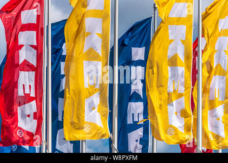 Drapeaux IKEA chez IKEA à Jacksonville, en Floride. (USA) Banque D'Images