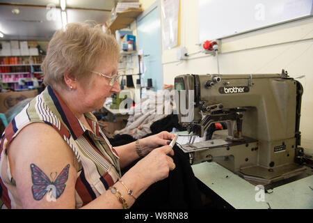 Dans l'usine Laurence Odie Knitwear dans le village de Hoswick Shetland qui produisent des pulls pour les maisons de mode dans le monde entier Banque D'Images